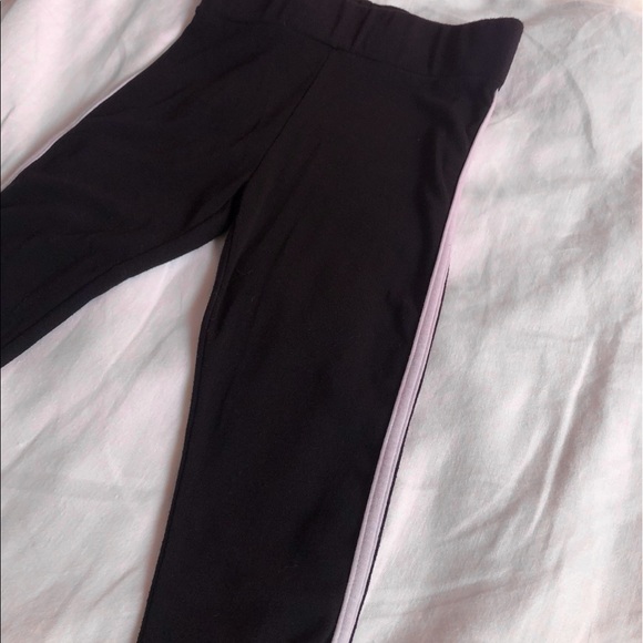 Fashion Nova Set - Picture 2 of 2